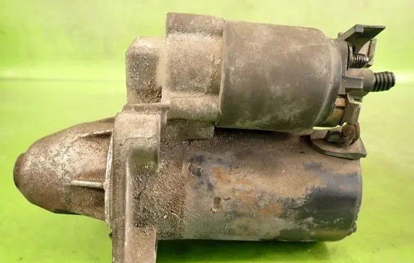 Skoda Octavia Mk1 (1U) Starter motor