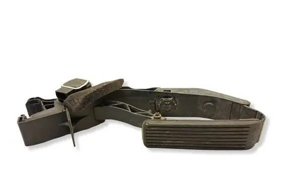 Mercedes-Benz C W203 Accelerator throttle pedal A2113010001 5183