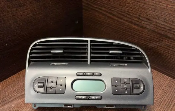 Seat Altea Climate control unit 402013 5P1819110G