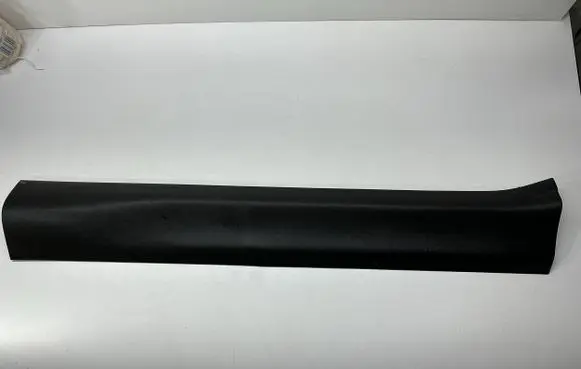Chevrolet Camaro Front sill trim cover 92232885
