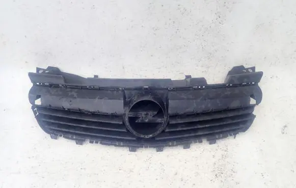 Opel Zafira B Front bumper upper radiator grill 13157590
