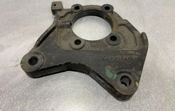 Opel Mokka X Rear wheel hub 42453984