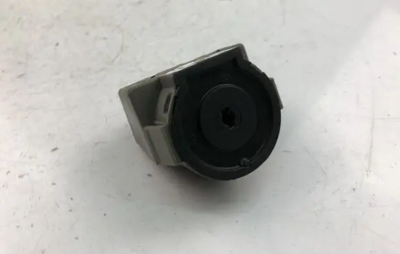 Ford Focus Ignition lock AA6T11572AA