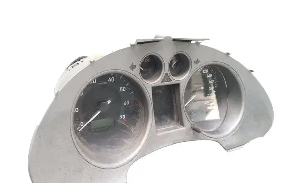Seat Ibiza III (6L) Speedometer (instrument cluster) 6L0920823