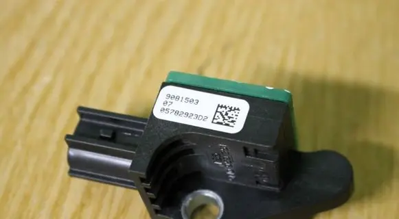 Volkswagen PASSAT B6 Airbag deployment crash/impact sensor 5N0959351