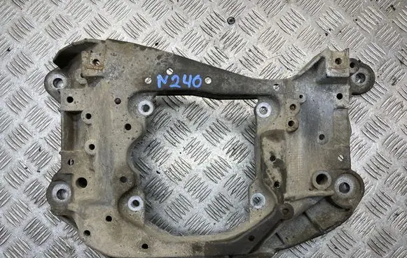 Audi A7 S7 4G Gearbox mounting bracket 4G0399263AC
