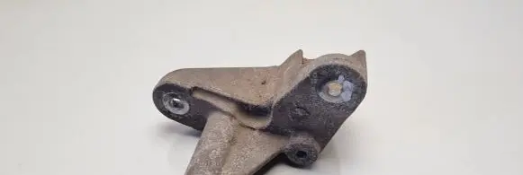 Mazda 2 Gearbox mounting bracket D65139011 K3832 DG8039011