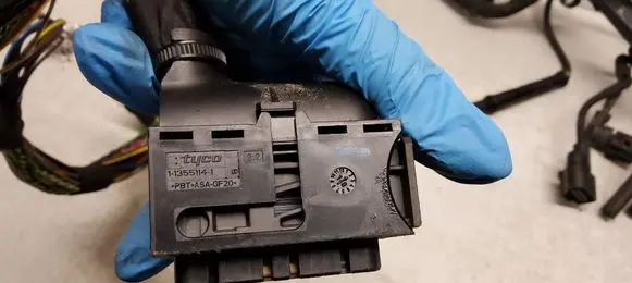 Volkswagen Transporter - Caravelle T5 Engine installation wiring loom 03L971072B 113551141 3D0973703
