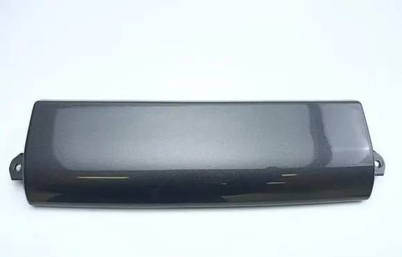 Dashboard glove box trim