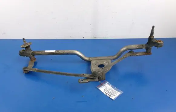 Renault Symbol II Front wiper linkage and motor 8200700005