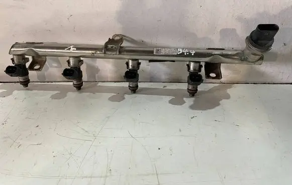 Skoda Octavia Mk3 (5E) Fuel main line pipe 04E133317F