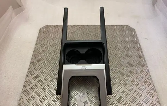 Land Rover Evoque II Center console decorative trim K8D2045K98A