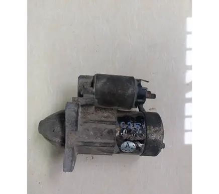 Mazda Premacy Starter motor M000t80381