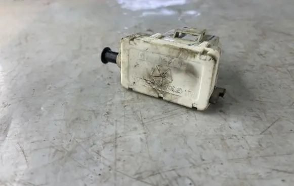Jeep Compass Brake pedal sensor switch 56045043AG