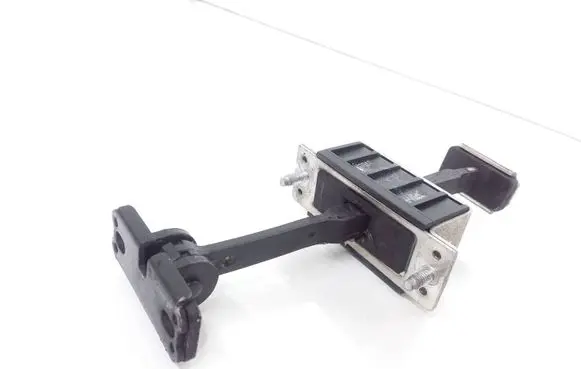 Mercedes-Benz CLS C219 Front door check strap stopper