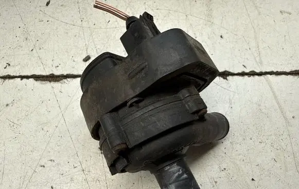 Mercedes-Benz B W245 Electric auxiliary coolant/water pump A2118350028