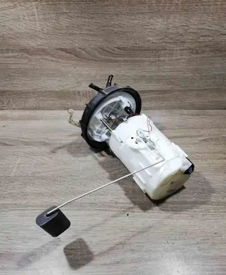 Renault Megane II In-tank fuel pump 09701687000