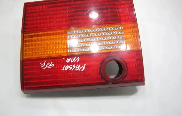 Volkswagen PASSAT B4 Tailgate rear/tail lights 3A9945108 24012001 393990