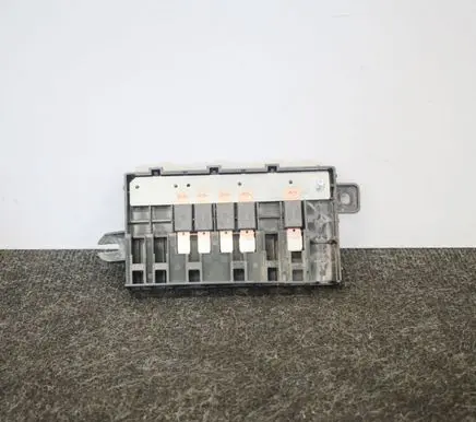 BMW 4 F32 F33 Other engine bay part 10688710
