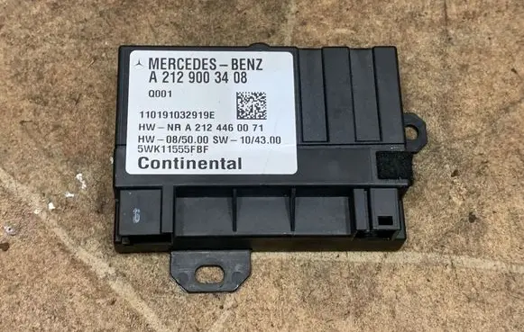 Mercedes-Benz C W204 Fuel injection pump control unit/module A2129003408