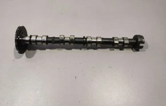 Toyota Verso Camshaft 