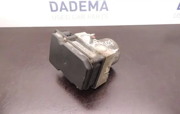 Nissan Almera N16 ABS Pump 0265800330 D207