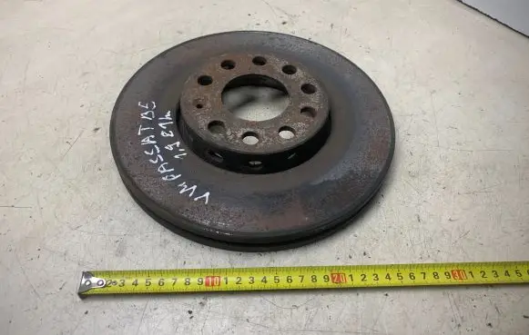 Volkswagen PASSAT B5 Front brake disc