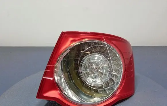 Volkswagen Jetta V Rear/tail lights 1K5945096G