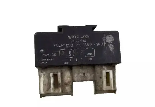 Volvo S70 V70 V70 XC Coolant fan relay 9442934 899251000