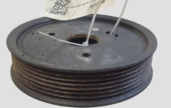 Renault Master III Power steering pump pulley 8200357347