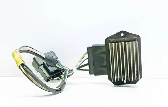 Toyota Avensis T250 Heater blower motor/fan resistor 4993002121