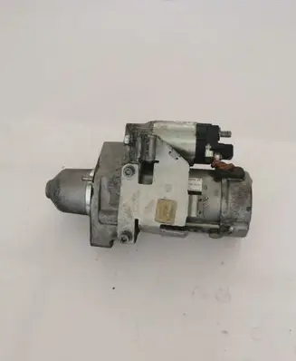 BMW 5 F10 F11 Starter motor 7612815