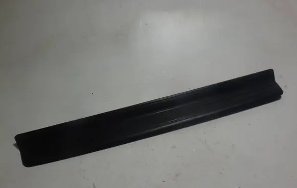 BMW 3 E46 Front sill trim cover 8196129