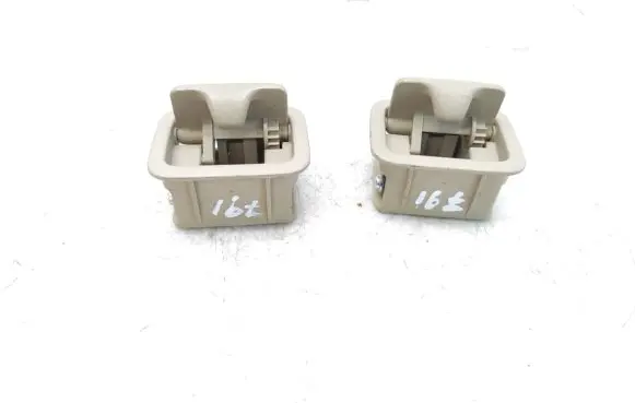 Audi A8 S8 D2 4D Hook 4D0857635B