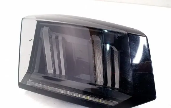 Peugeot 5008 II Tailgate rear/tail lights 9836231880
