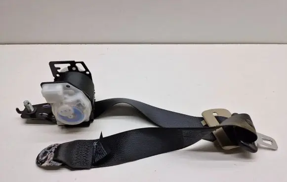 KIA Optima Rear seatbelt 898204C000UP