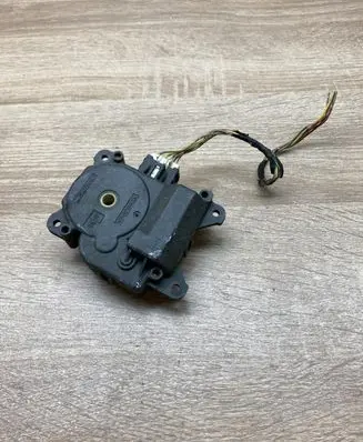 Fiat Sedici Air flap motor/actuator