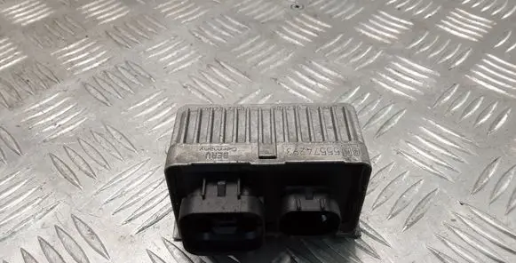 Opel Insignia A Glow plug pre-heat relay 55574293