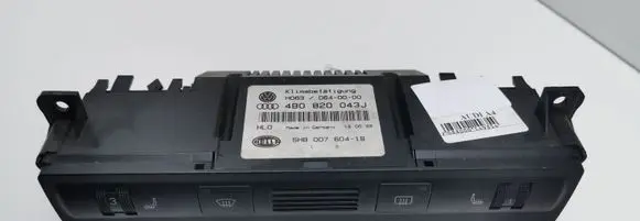 Audi A4 S4 B5 8D Climate control unit 4B0820043J 5HB00760418