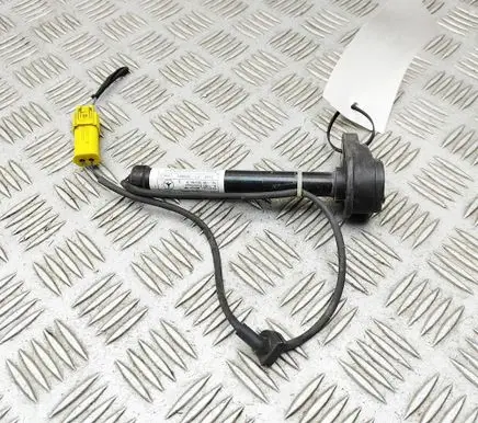 Mercedes-Benz CLS C257 Bonnet Pedestrian Airbag Actuator A2139062201