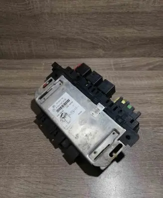Mercedes-Benz S W220 Fuse module A0205451932 05045130