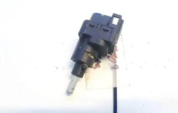 Volkswagen Polo IV 9N3 Brake pedal sensor switch