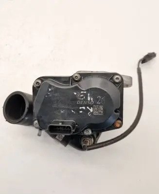 Renault Megane IV EGR valve H8201143495 HU1501000212 147102557R