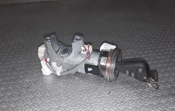 Subaru Legacy Ignition lock 88215AG000