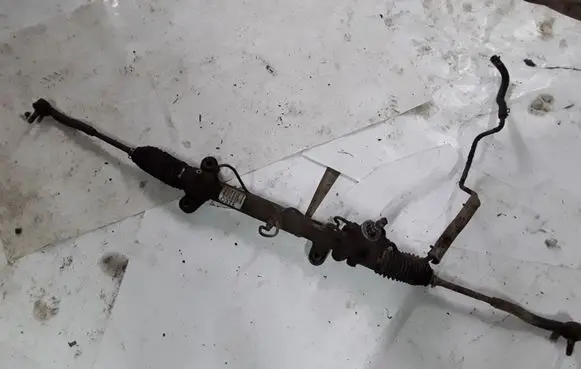 Toyota Corolla Verso E121 Steering rack 03ZE003 13020