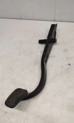 Volvo V70 Brake pedal 1191