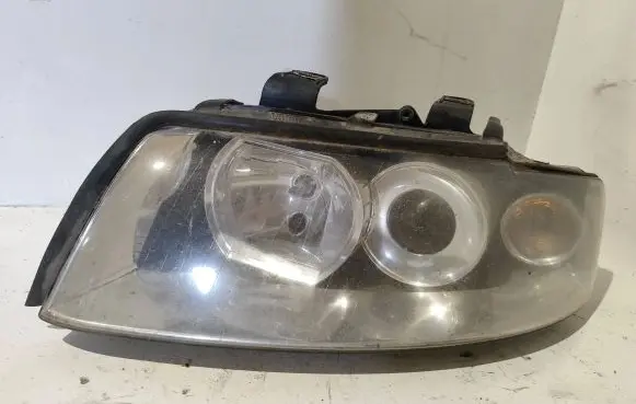 Audi A4 S4 B6 8E 8H Headlight/headlamp 69938230