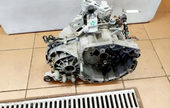 Fiat 500X Manual 6 speed gearbox 55250410