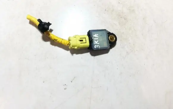 KIA Ceed Airbag deployment crash/impact sensor 959202h000