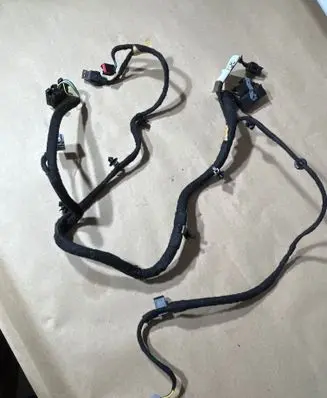 Ford Turneo Courier CD changer wiring ET7614C575 12737225